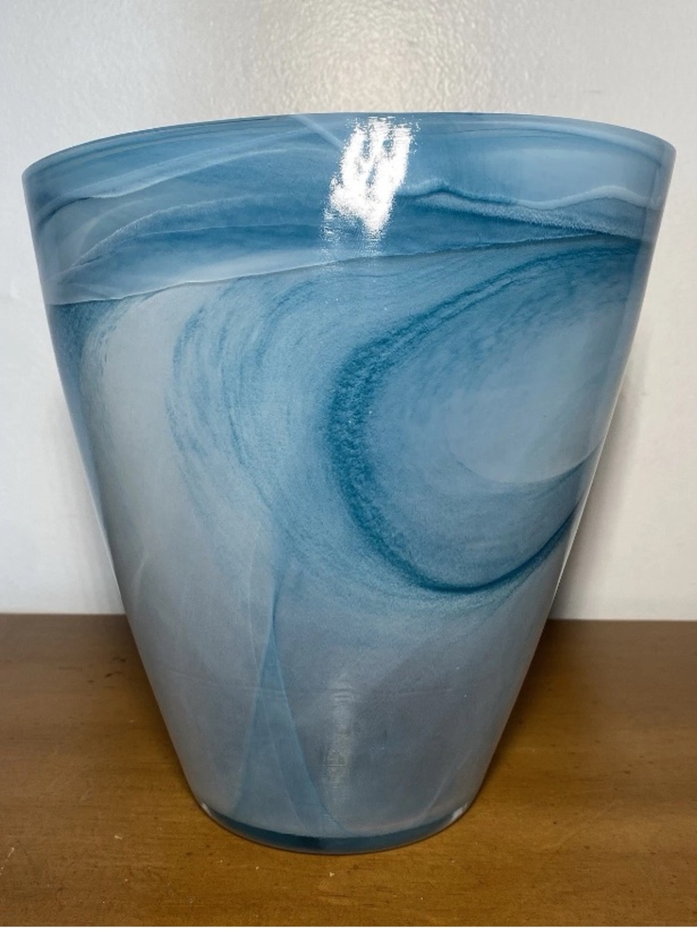 Oval Teal Turquoise Blue White Satin Art Glass Vase Lines Swirls Marbled Medium